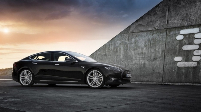 Tesla’s Model 3 still too Expensive, says Swarm Intelligence