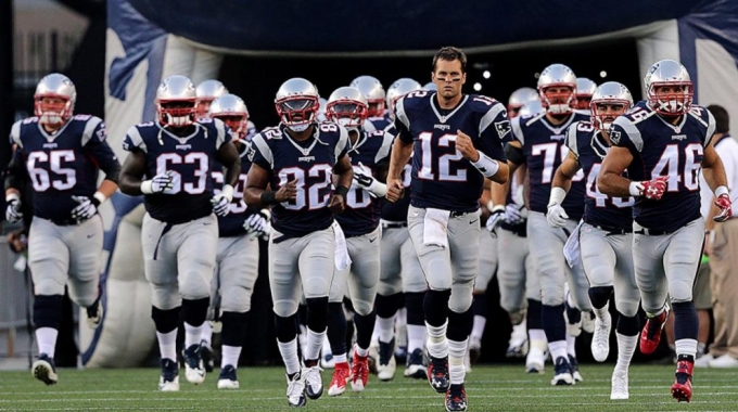 Swarming the NFL: AI Picks for Week 1
