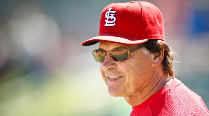 Swarming MLB: AI Picks for August 25th